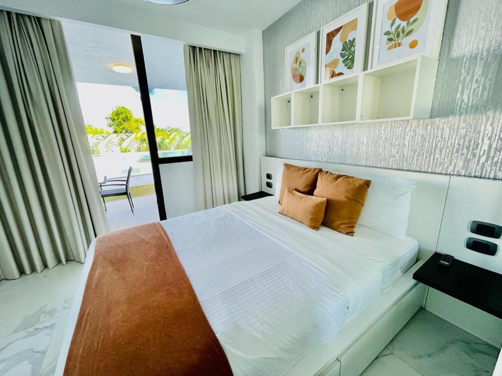 Cana Rock Star Luxury Condo, Casino, Golf, Beach In Hard Rock Area ปุนตากานา ภายนอก รูปภาพ